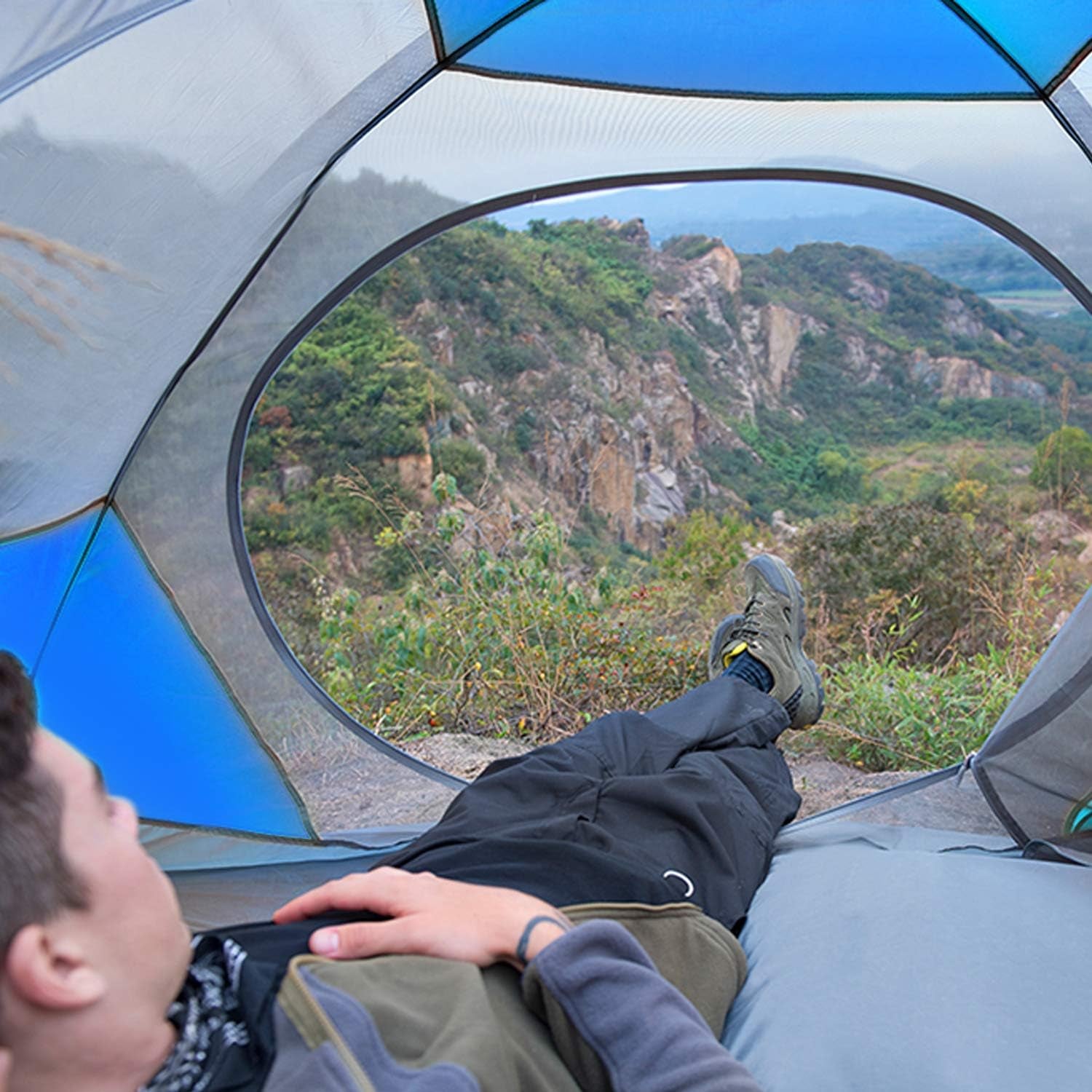 2/4 Person Camping Tent Lightweight Backpacking Tent Waterproof Windproof Two Doors Easy Setup Double Layer Outdoor Tents for Family Camping Hunting Hiking Mountaineering Travel